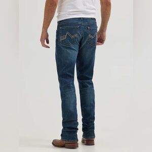 Wrangler  ROCK 47  SLIM FIT STRAIGHT LEG Jeans size 38